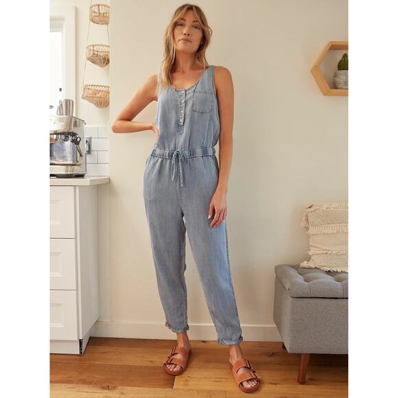 Thread & Supply Women’s Faith & Flower Jumpsuit Chambray Sz M Tencel Comfy - Picture 1 of 16